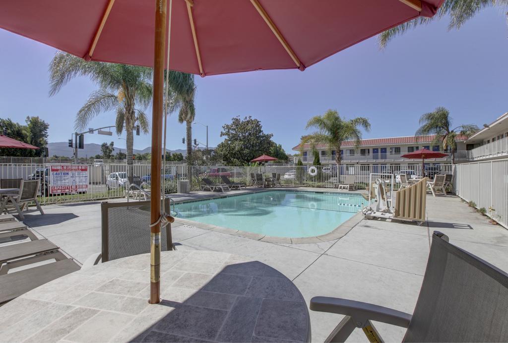 6-corona, Ca 2*
